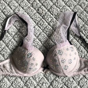 Victoria Secret push up bra